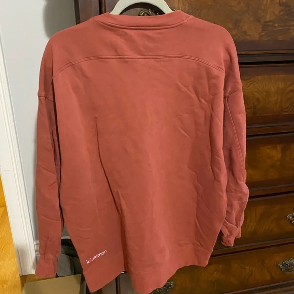 Perfectly oversized crewneck lululemon - Picture 3 of 3